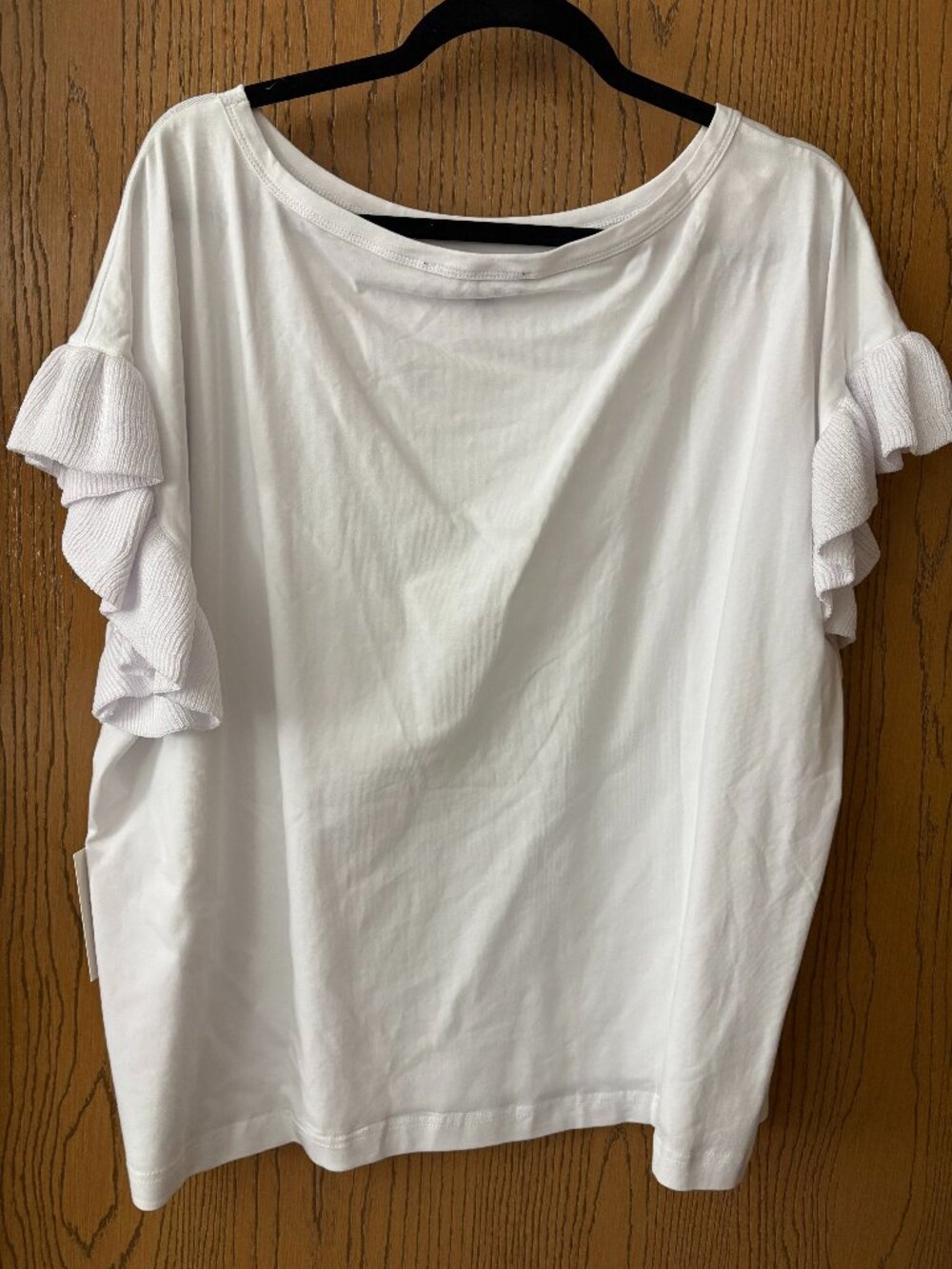 Eloquii Top w/ruffles SZ 20W